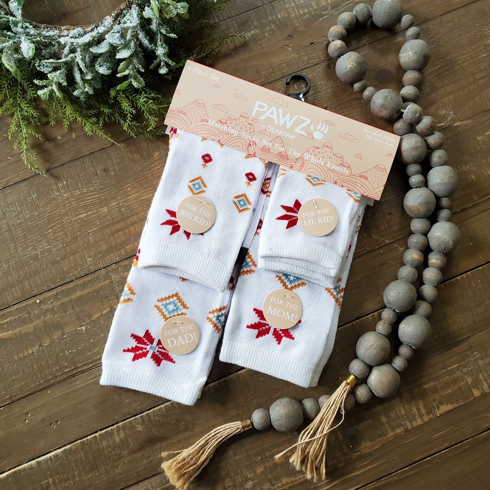 4 Pc Pawz By Bearpaw Matching Family Crew Socks